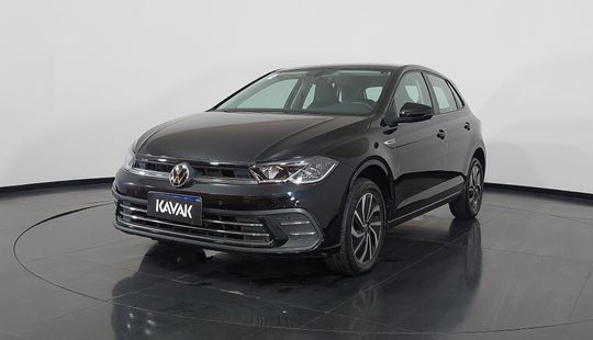Volkswagen • Polo