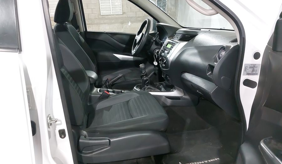 Nissan Frontier 2.5 SE Pickup 2021
