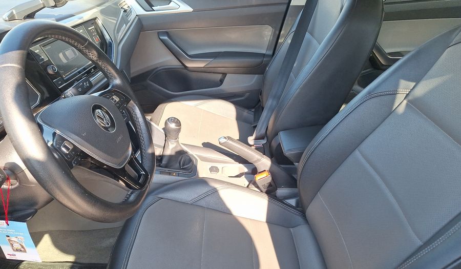 Volkswagen Virtus 1.6 HIGHLINE Sedan 2019