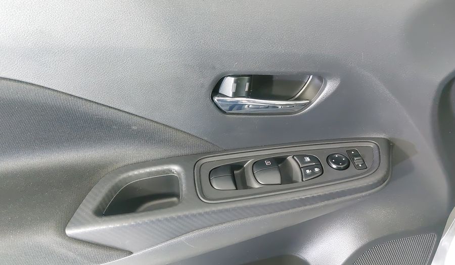 Nissan Versa 1.6 ADVANCE CVT Sedan 2022