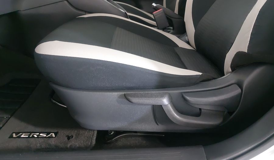 Nissan Versa 1.6 ADVANCE CVT Sedan 2022
