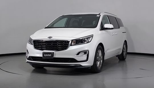 Kia • Sedona