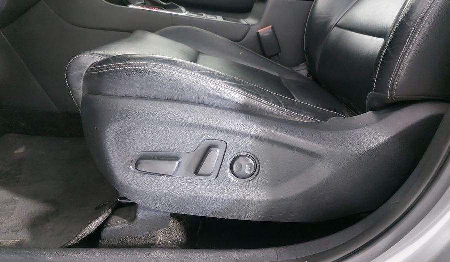 Kia Sportage 2.4 SXL AWD AT Suv 2017