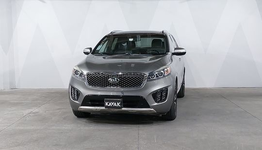 Kia • Sorento