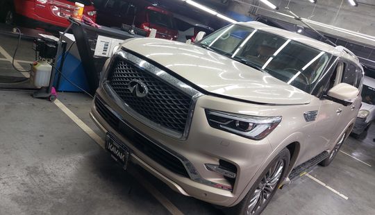 Infiniti • QX80