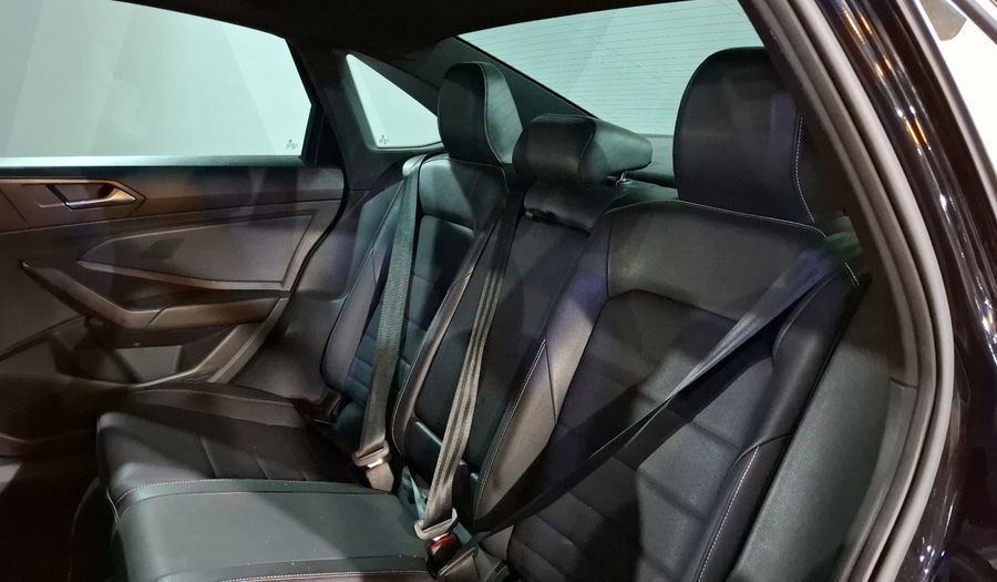 Volkswagen Jetta 1.4 SPORTLINE AUTO Sedan 2022