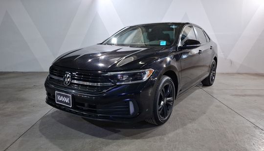 Volkswagen • Jetta