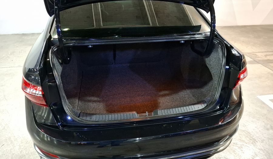 Volkswagen Jetta 1.4 SPORTLINE AUTO Sedan 2022