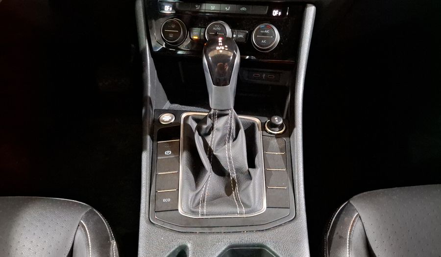 Volkswagen Jetta 1.4 SPORTLINE AUTO Sedan 2022