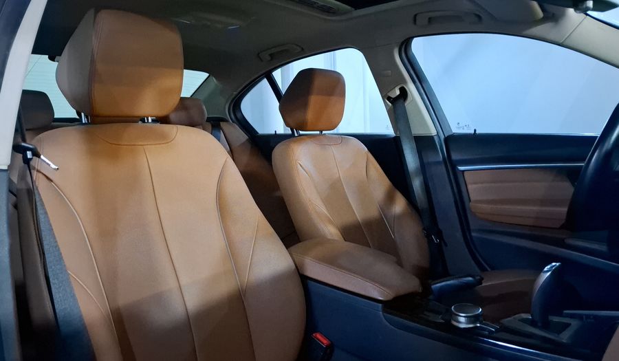 Bmw Serie 3 2.0 330E A LUXURY LINE AUTO Sedan 2017