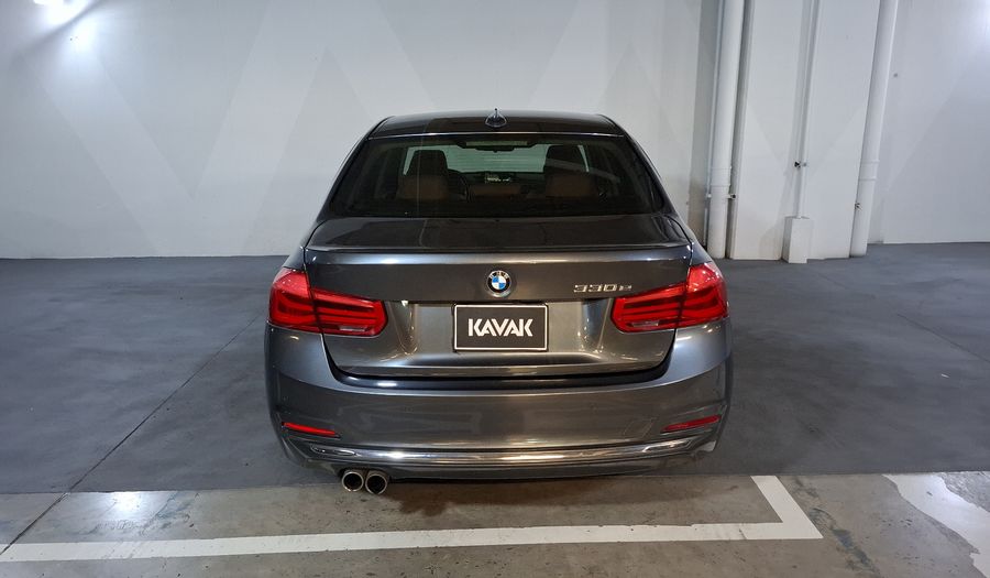 Bmw Serie 3 2.0 330E A LUXURY LINE AUTO Sedan 2017