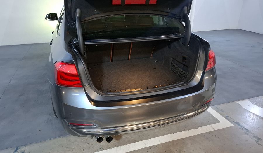 Bmw Serie 3 2.0 330E A LUXURY LINE AUTO Sedan 2017