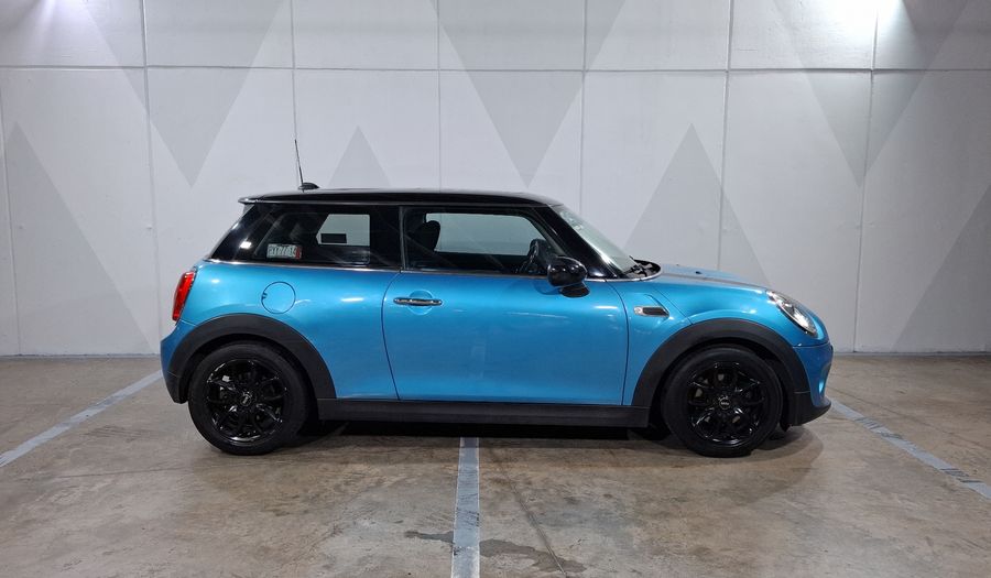 Mini Cooper 1.5 COOPER CHILI AT Hatchback 2016