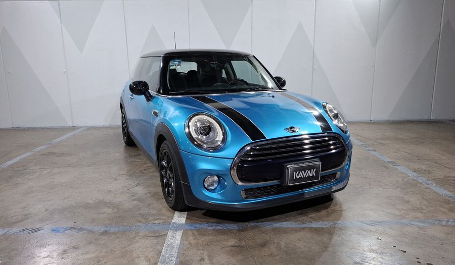 Mini Cooper 1.5 COOPER CHILI AT Hatchback 2016