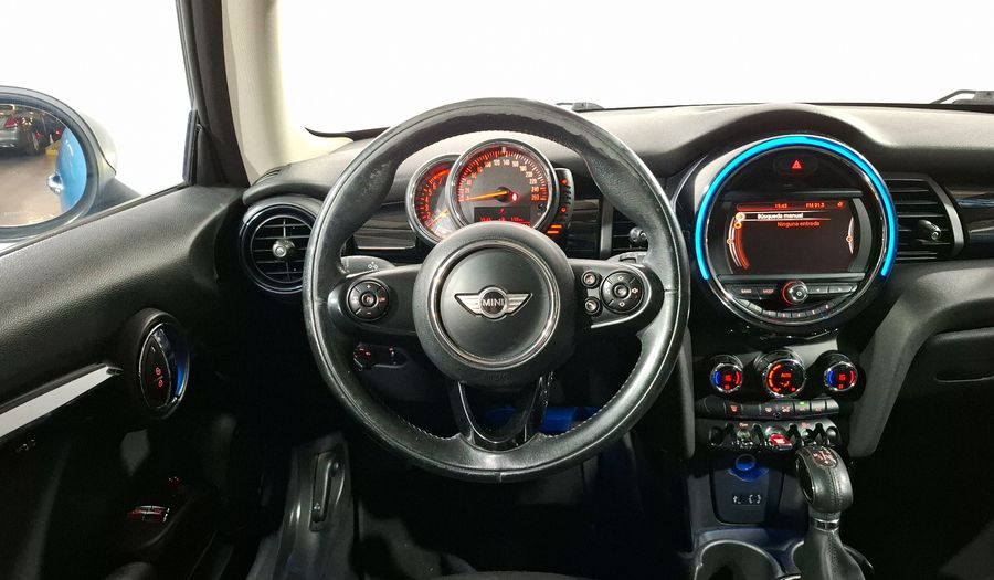 Mini Cooper 1.5 COOPER CHILI AT Hatchback 2016