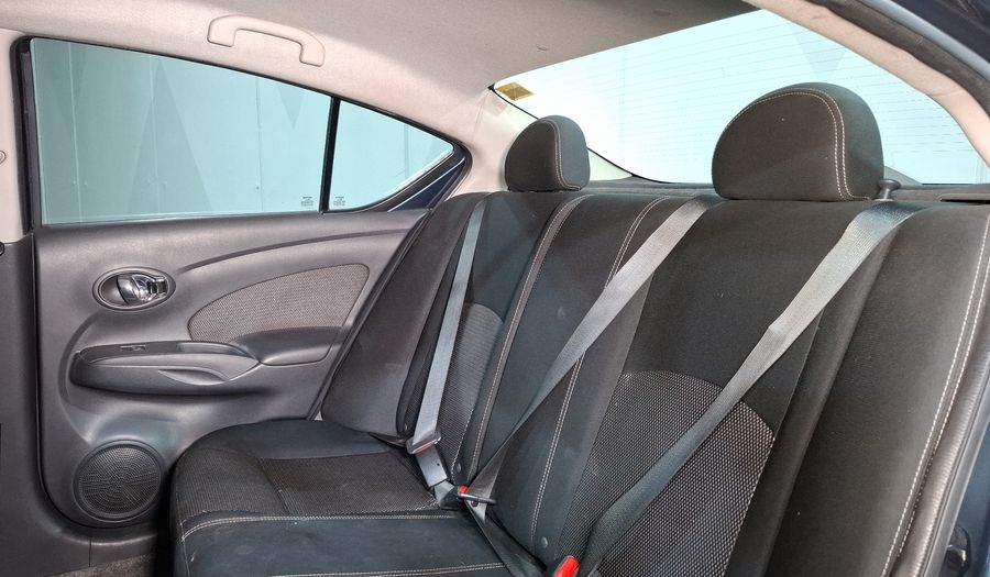 Nissan Versa 1.6 ADVANCE TM AC Sedan 2016