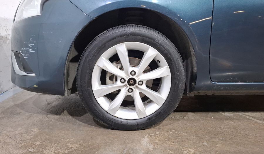 Nissan Versa 1.6 ADVANCE TM AC Sedan 2016