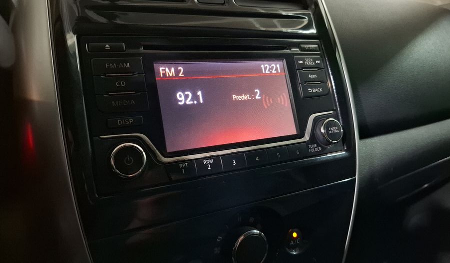 Nissan Versa 1.6 ADVANCE TM AC Sedan 2016