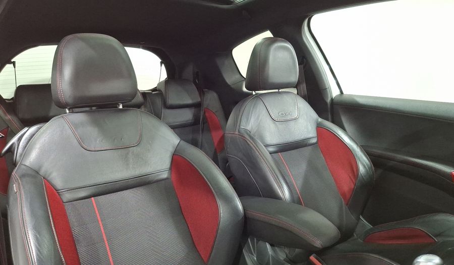 Peugeot 208 1.6 GT MT Hatchback 2014