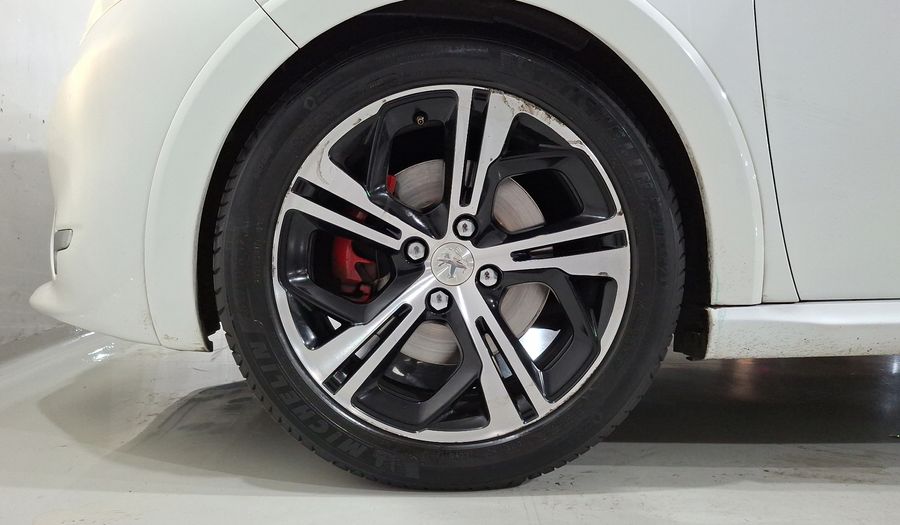 Peugeot 208 1.6 GT MT Hatchback 2014