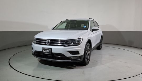 Volkswagen • Tiguan