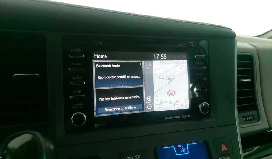Toyota Sienna 3.5 XLE PIEL AUTO Minivan 2020