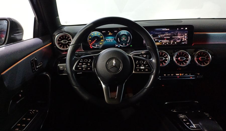 Mercedes Benz Clase A 1.3 200 PROGRESSIVE DCT Hatchback 2020