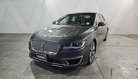 Lincoln • MKZ