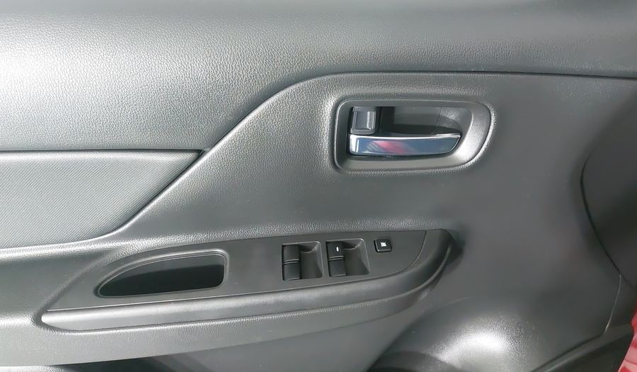 Mitsubishi L200 2.4 GLX GASOLINA Pickup 2021