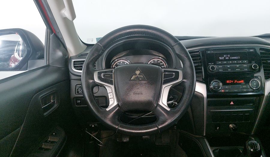 Mitsubishi L200 2.4 GLX GASOLINA Pickup 2021