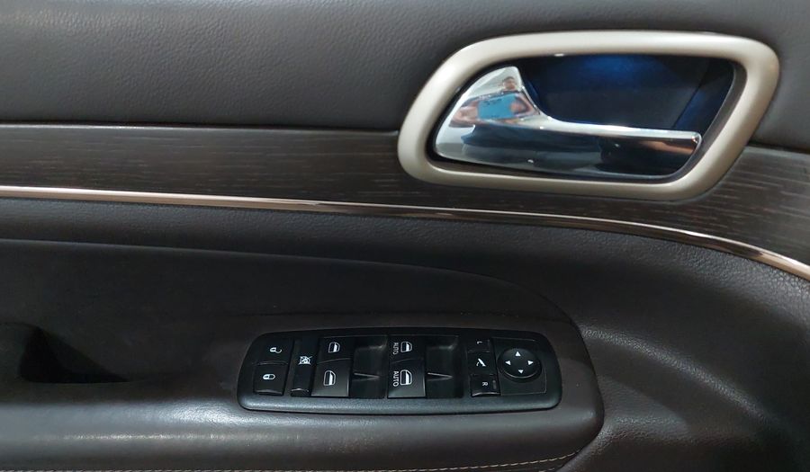 Jeep Grand Cherokee 5.7 SUMMIT 4WD HEMI V8 MDS Suv 2014