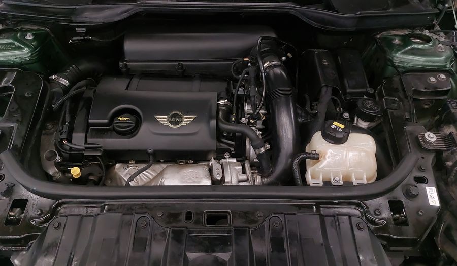 Mini Countryman 1.6 COUNTRYMAN JCW HOT CHILI AT 4WD Hatchback 2016