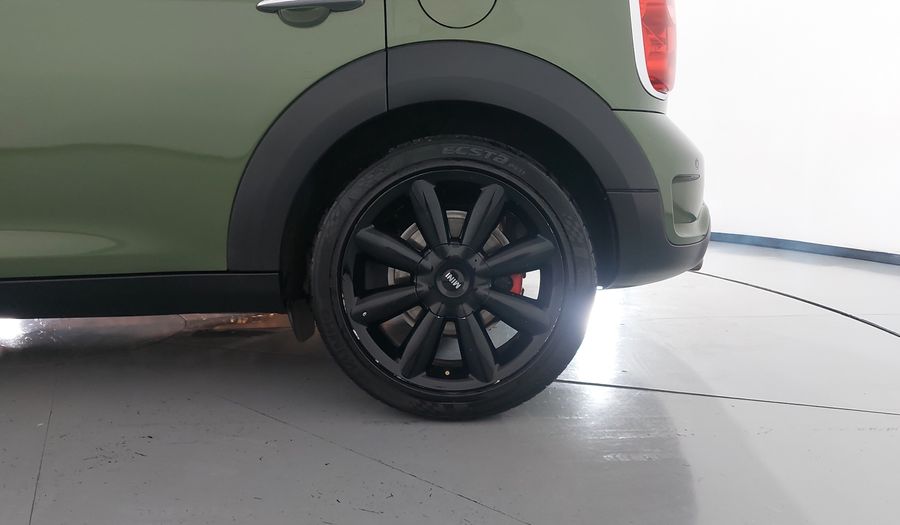 Mini Countryman 1.6 COUNTRYMAN JCW HOT CHILI AT 4WD Hatchback 2016