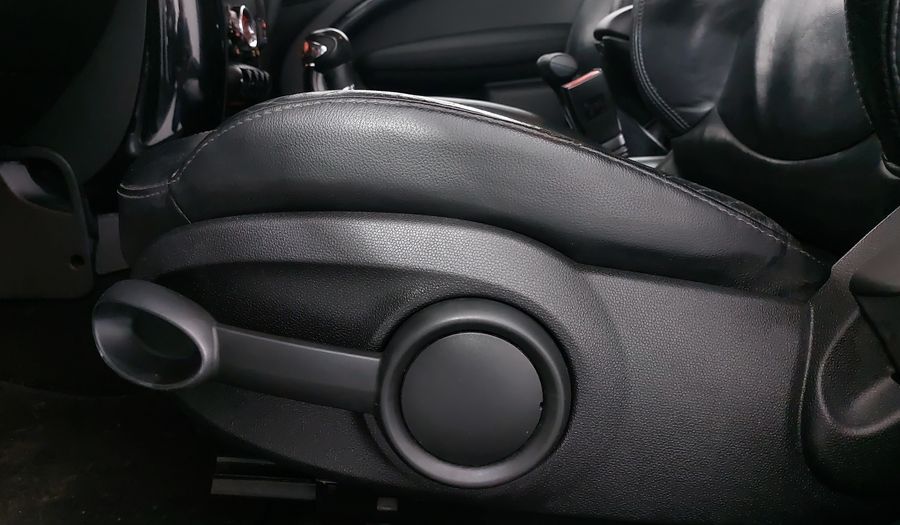 Mini Countryman 1.6 COUNTRYMAN JCW HOT CHILI AT 4WD Hatchback 2016