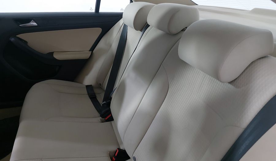 Volkswagen Jetta 2.0 TIP Sedan 2016