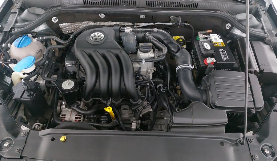 Volkswagen Jetta 2.0 TIP Sedan 2016