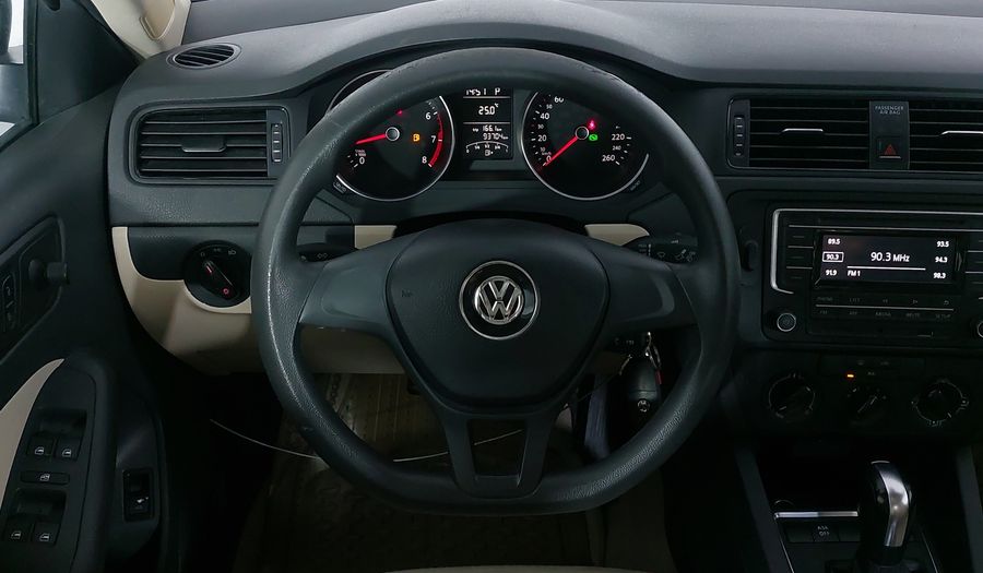 Volkswagen Jetta 2.0 TIP Sedan 2016