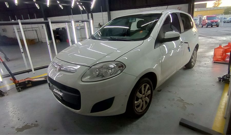 Fiat Palio 1.4 ATTRACTIVE Hatchback 2015