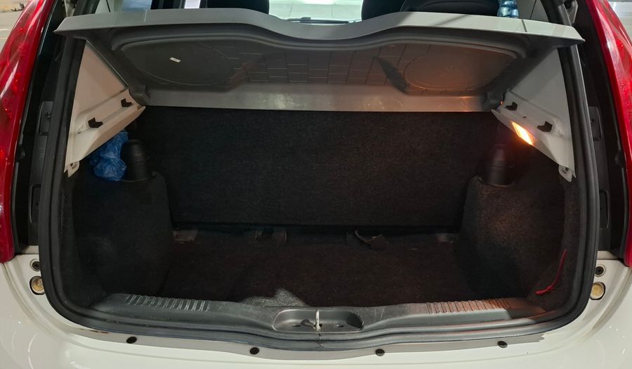 Fiat Palio 1.4 ATTRACTIVE Hatchback 2015