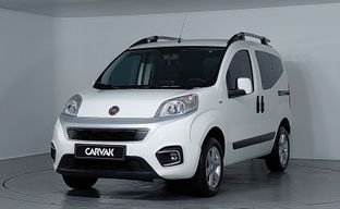 Fiat • Fiorino Combi