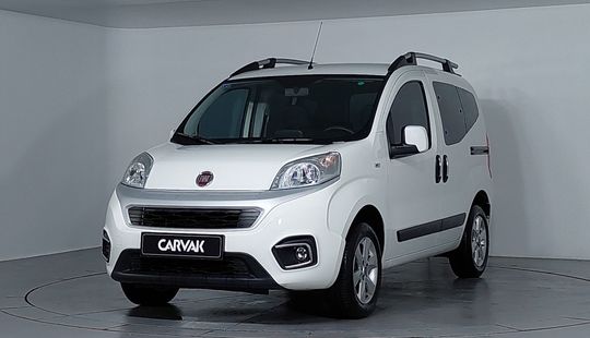 Fiat • Fiorino Combi