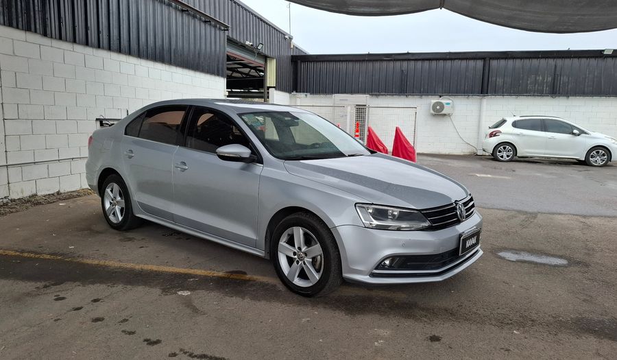 Volkswagen Vento 2.5 LUXURY TIPTRONIC Sedan 2015