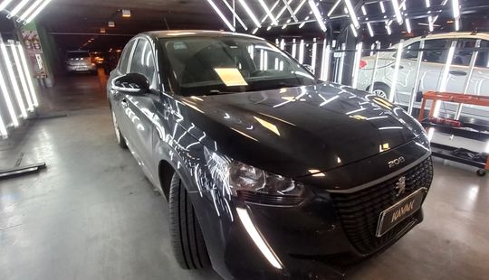 Peugeot • 208