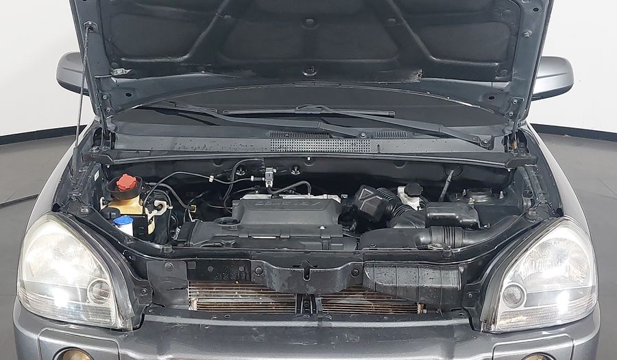 Hyundai Tucson MPFI GLS 2WD Suv 2016
