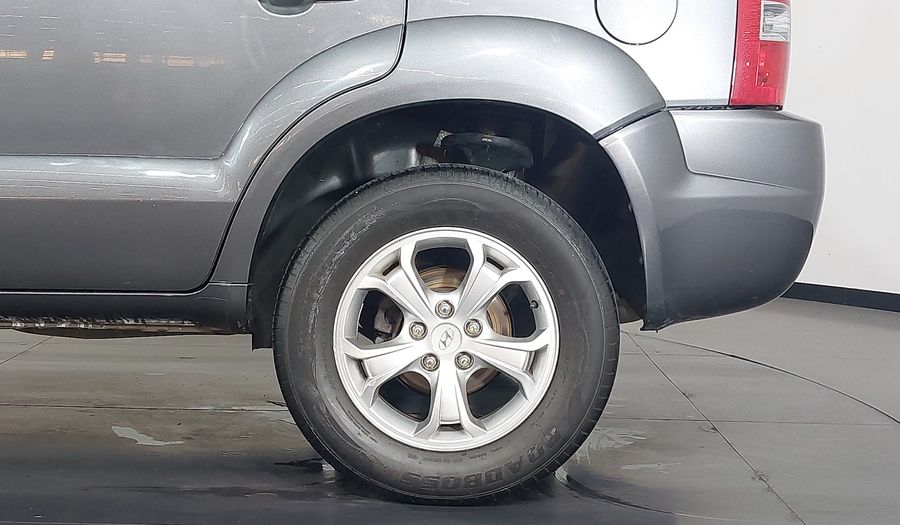 Hyundai Tucson MPFI GLS 2WD Suv 2016
