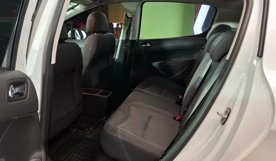 Peugeot 308 1.6 HDI ALLURE AM20 Hatchback 2021