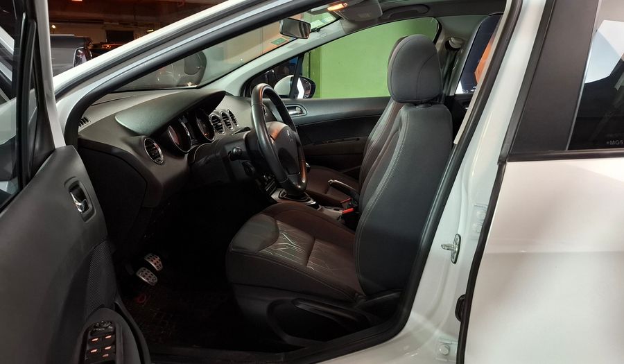 Peugeot 308 1.6 HDI ALLURE AM20 Hatchback 2021