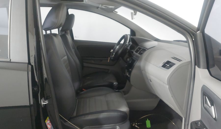 Volkswagen Fox MSI HIGHLINE Hatchback 2016