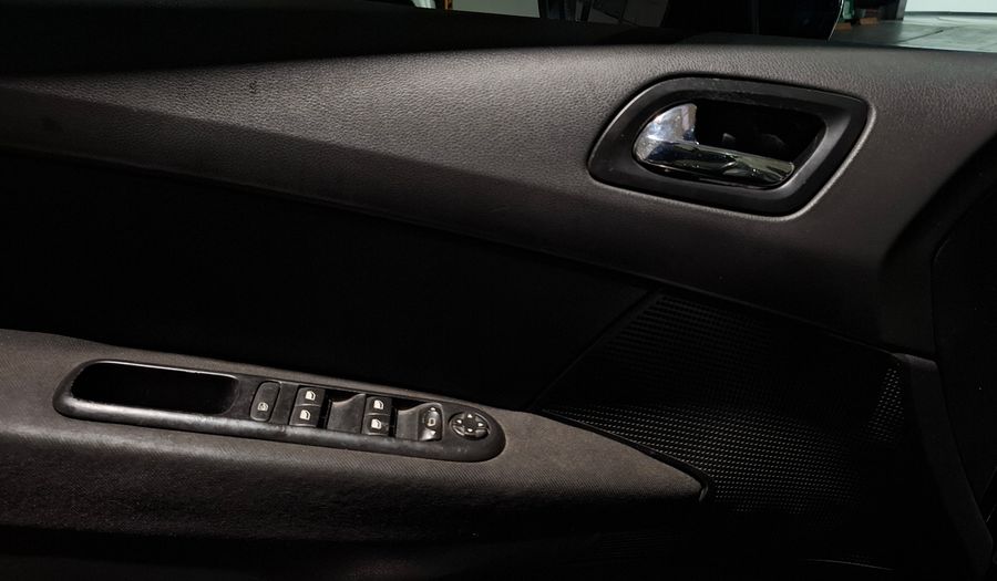 Peugeot 308 1.6 ACTIVE Hatchback 2014