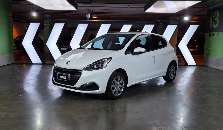 Peugeot 208 1.6 ACTIVE Hatchback 2020